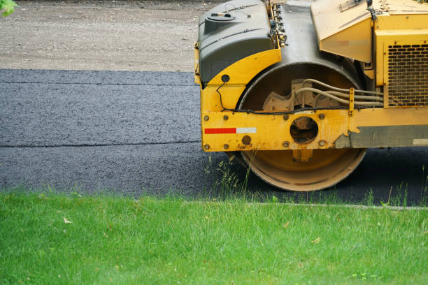 Best Residential Driveway Paver Services  in East Meadow, NY